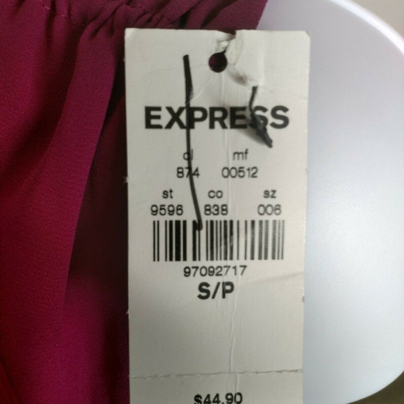 NWT Express Women's V Neck Ruffled Blouse - Picture 6 of 8